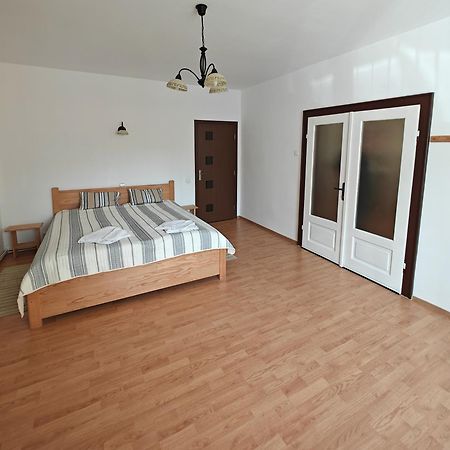 Transsylvanian Wolves Apartment Sibiu Buitenkant foto